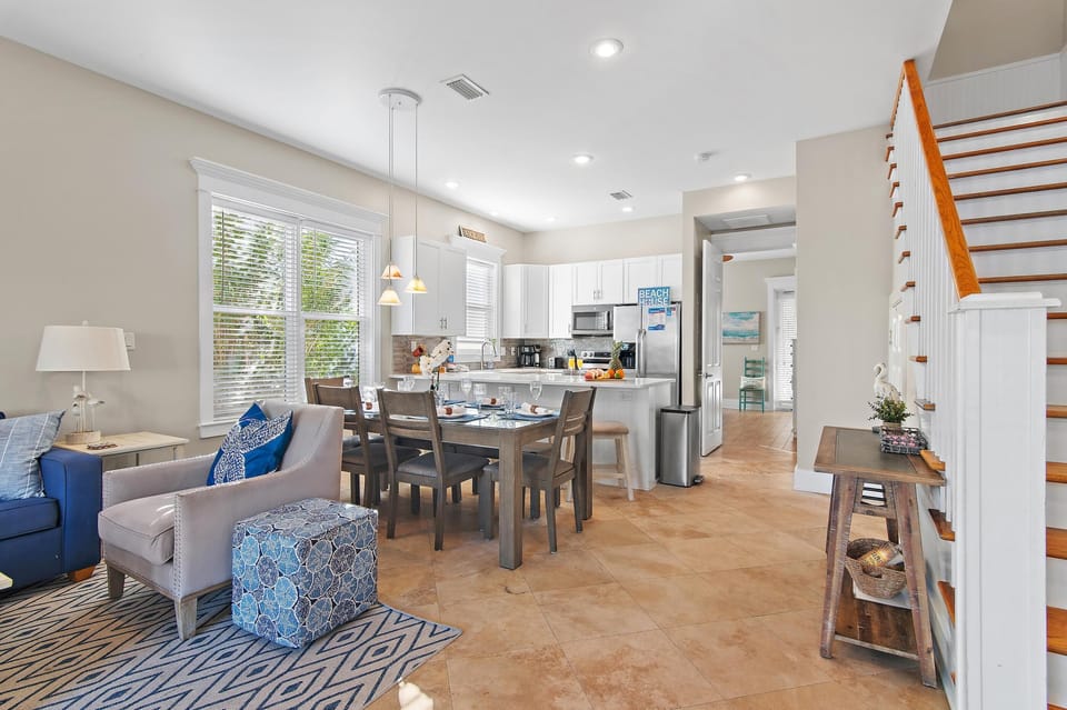 House, Multiple Beds (Miramar Beach Villa 111) | Interior
