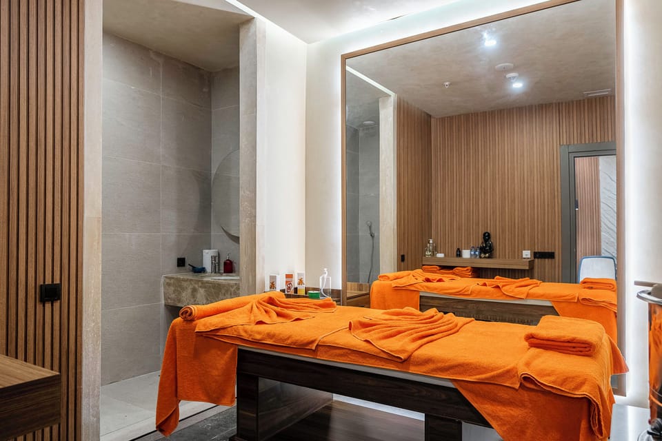 Turkish bath, massage/treatment rooms