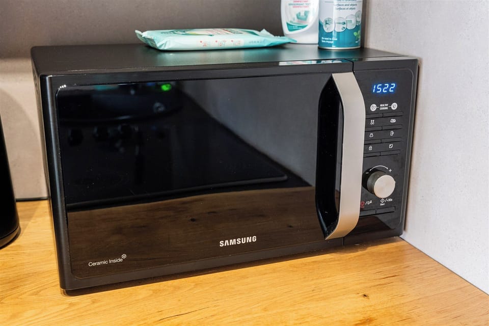 Microwave