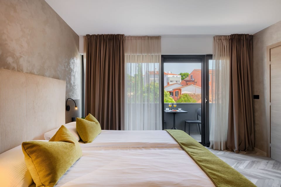 Deluxe Triple Room | View from room