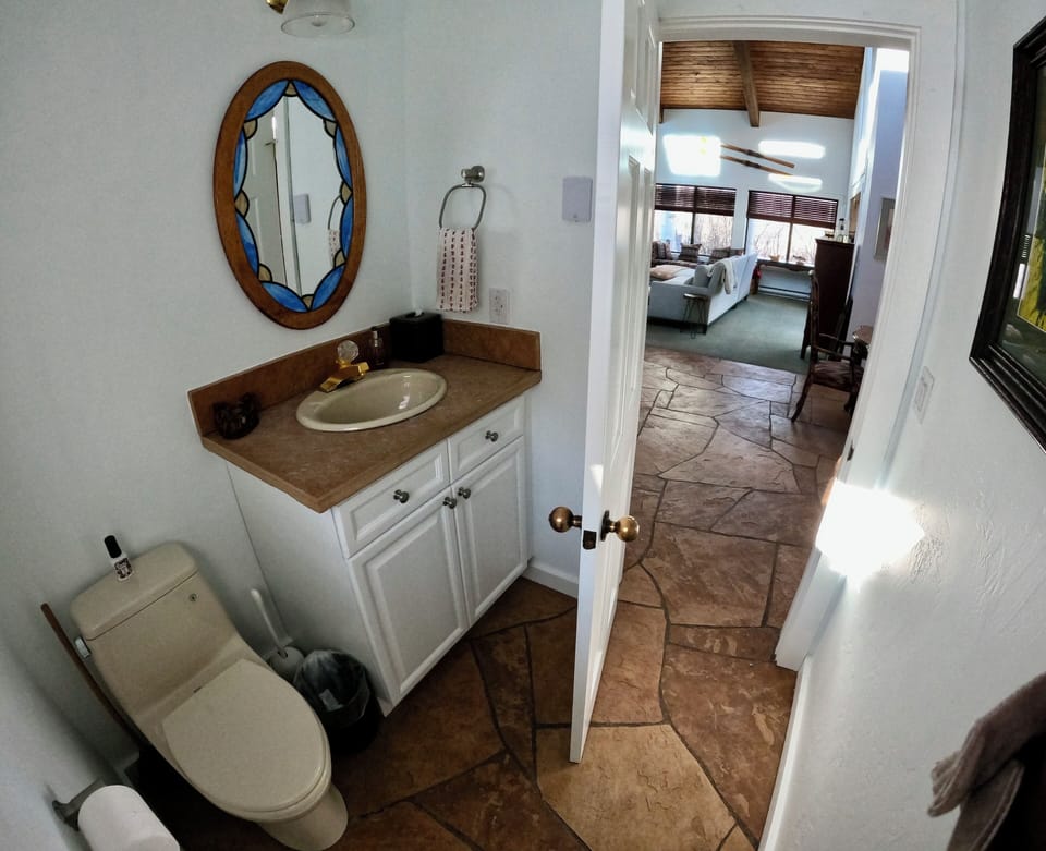 Powder room