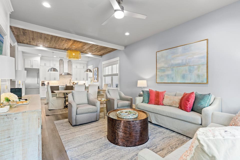 House | Living area | 65-inch Smart TV with digital channels, Netflix, Hulu