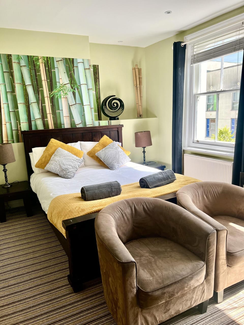 Superior Double Room, 1 King Bed | Premium bedding, individually furnished, blackout drapes