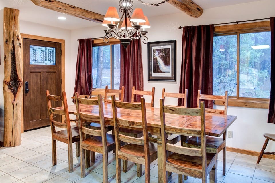 Chalet (3 Bedrooms) | Interior