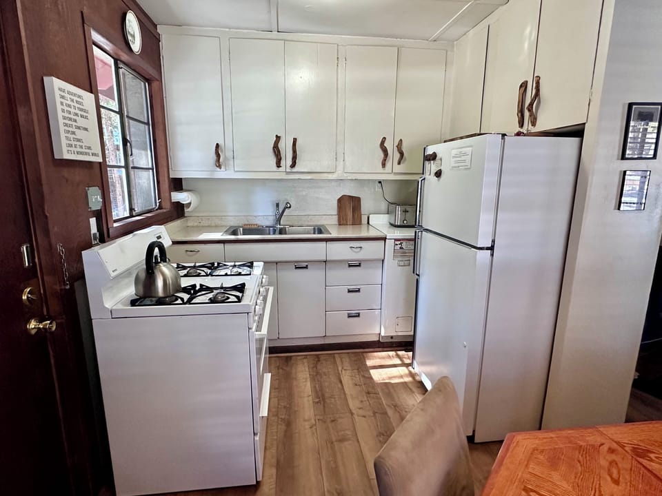 Chalet (1 Bedroom) | Interior