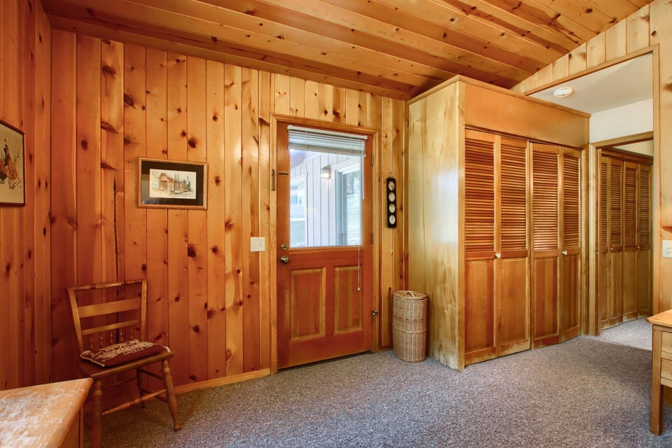 Chalet (3 Bedrooms) | Interior