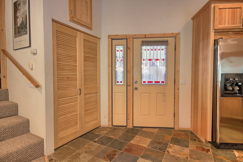 Chalet (1 Bedroom) | Interior