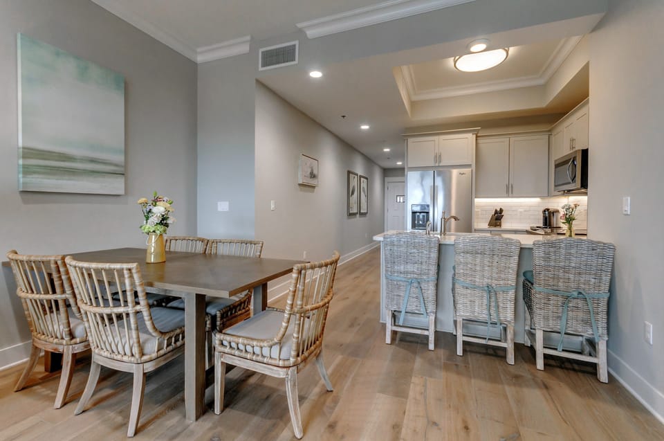 The fully-equipped kitchen features all the amenities you'd need to make a delicious meal.