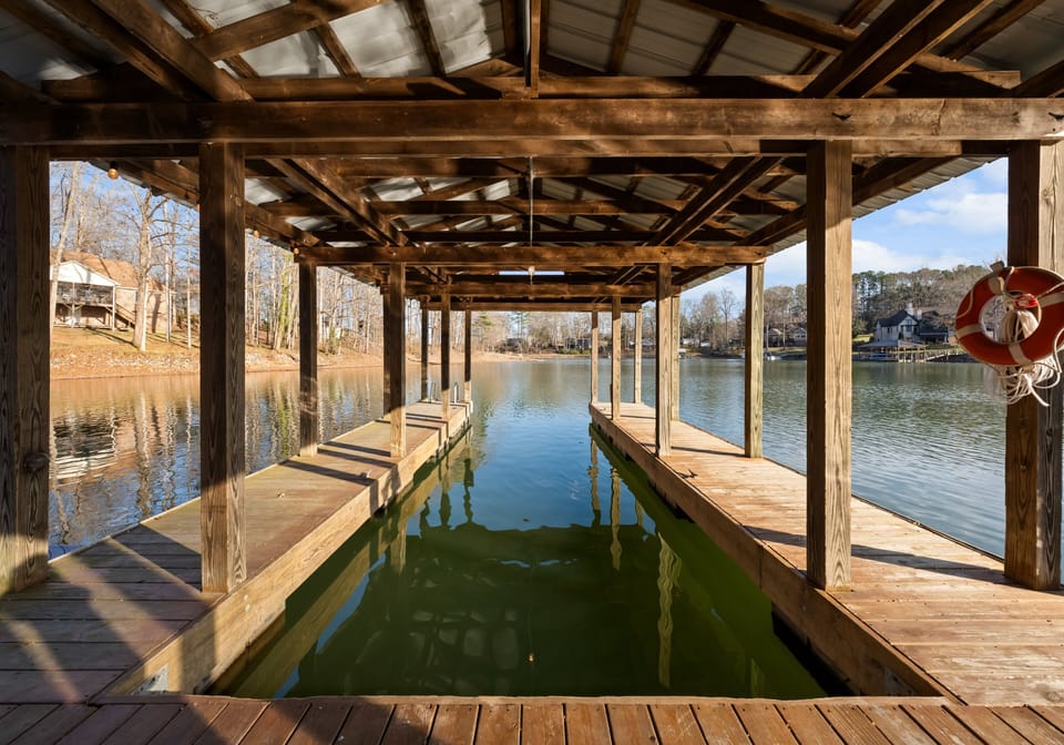 Large dock perfect for your rented boat and ladder for swimming.