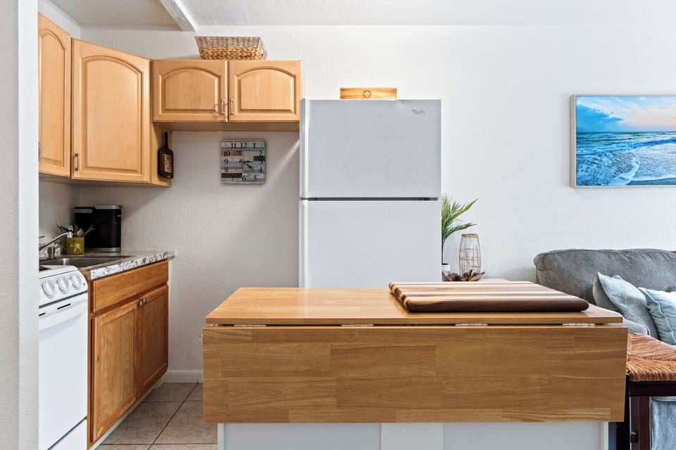 Plenty of counter space to prepare your favorite homemade meals