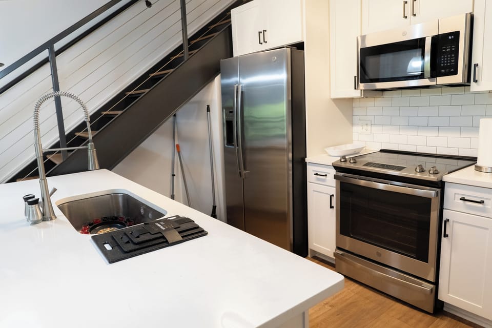 Kitchen view 