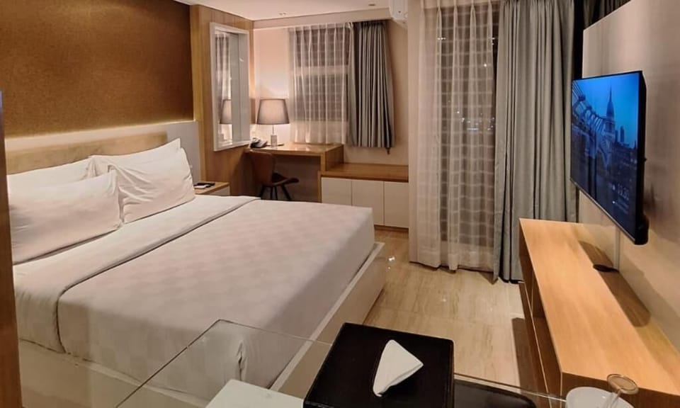 Deluxe Studio | In-room safe, free WiFi