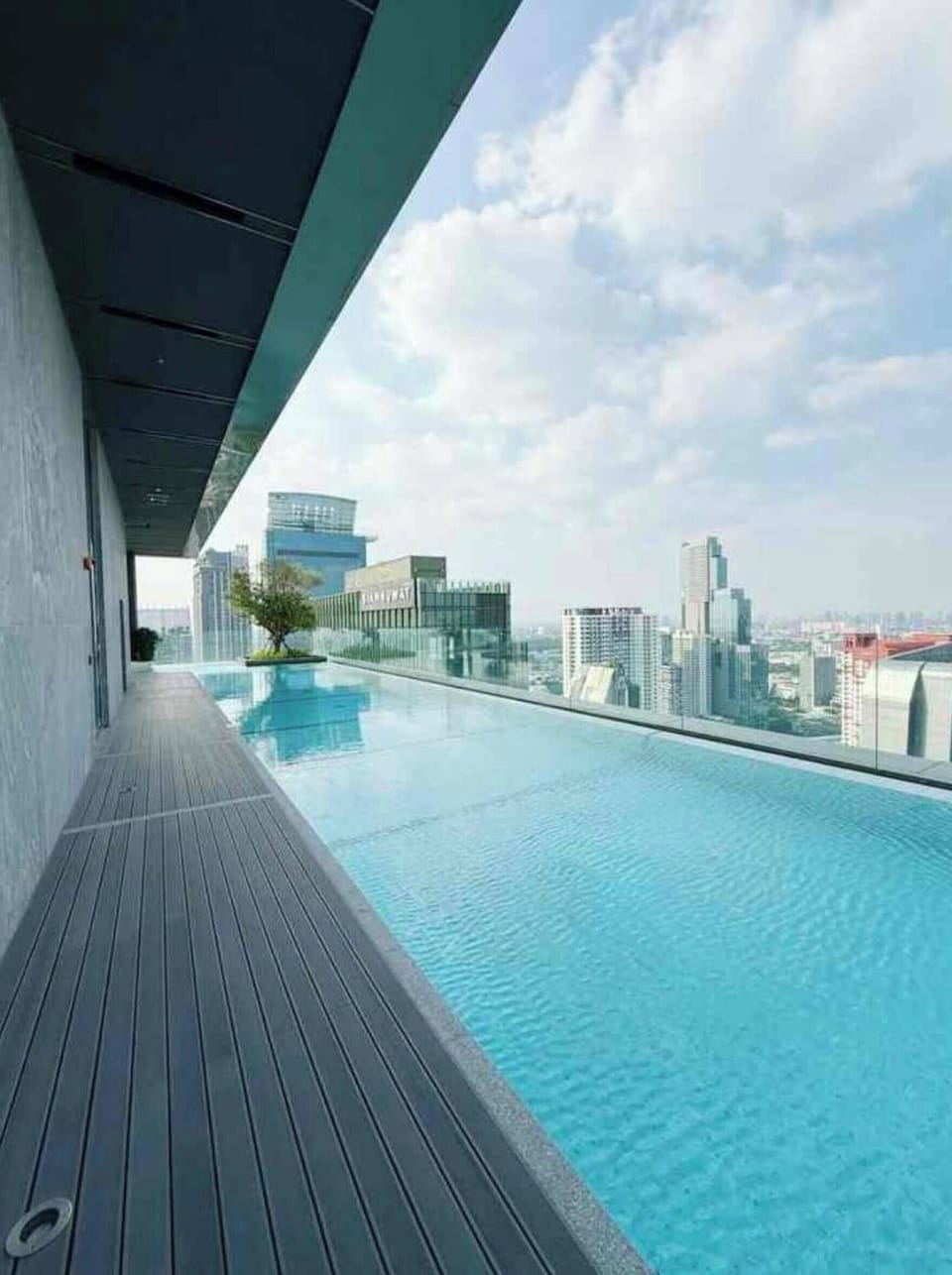Apartment, 1 Bedroom, Accessible | Pool | Outdoor pool