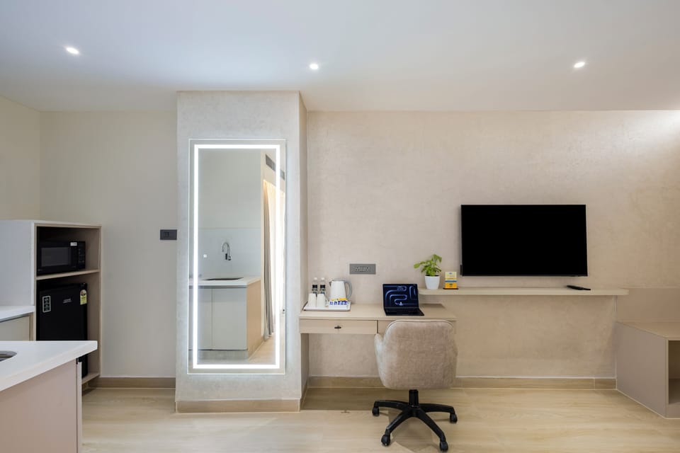 Premium Studio Suite | Private kitchen