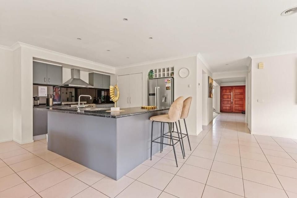 Deluxe House, Garden View | Private kitchen