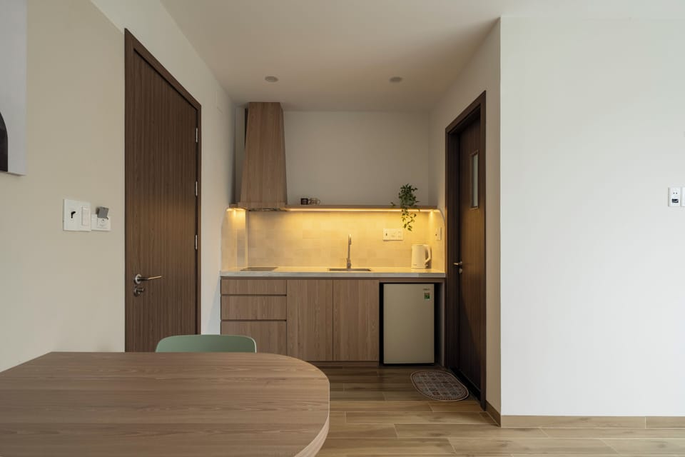 Superior Double Room, Balcony, City View | Private kitchen | Mini-fridge, rice cooker