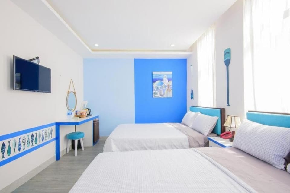 Family Twin Room | In-room safe, soundproofing, iron/ironing board (on request)