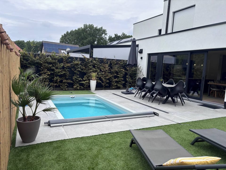 House, 4 Bedrooms, Private Pool | Pool | Outdoor pool
