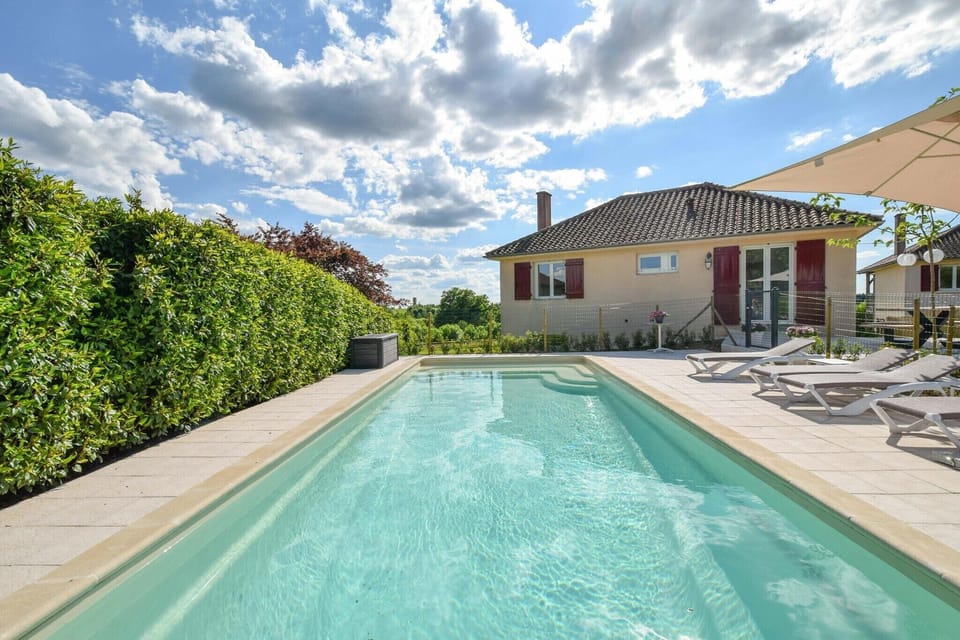 Holiday Home Swimming Pool