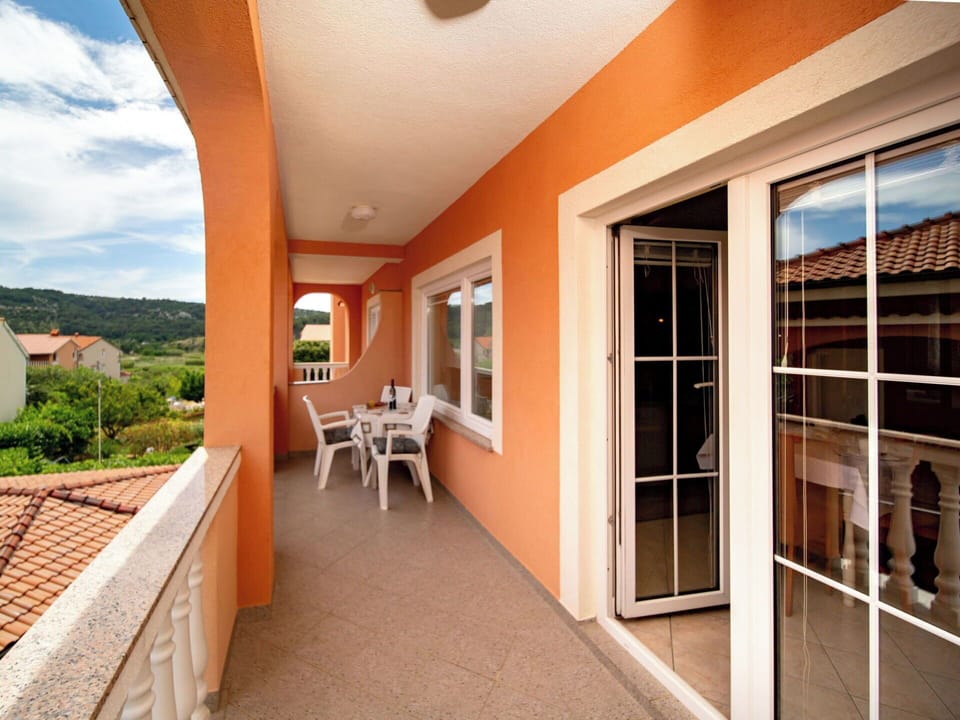 Apartment, Wood Stain, Balcony, Villa