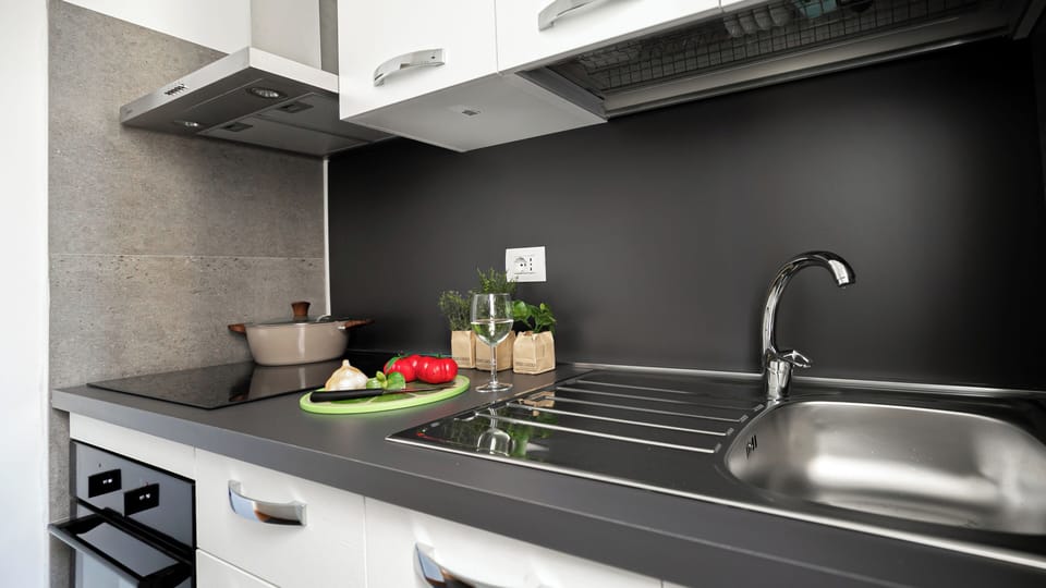 Apartment (1 Bedroom) | Interior