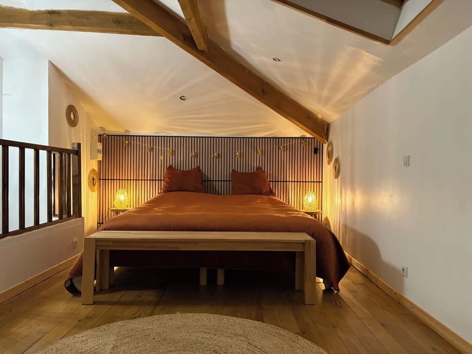 Junior Suite (Suite Marqueze) | Premium bedding, minibar, individually decorated, individually furnished