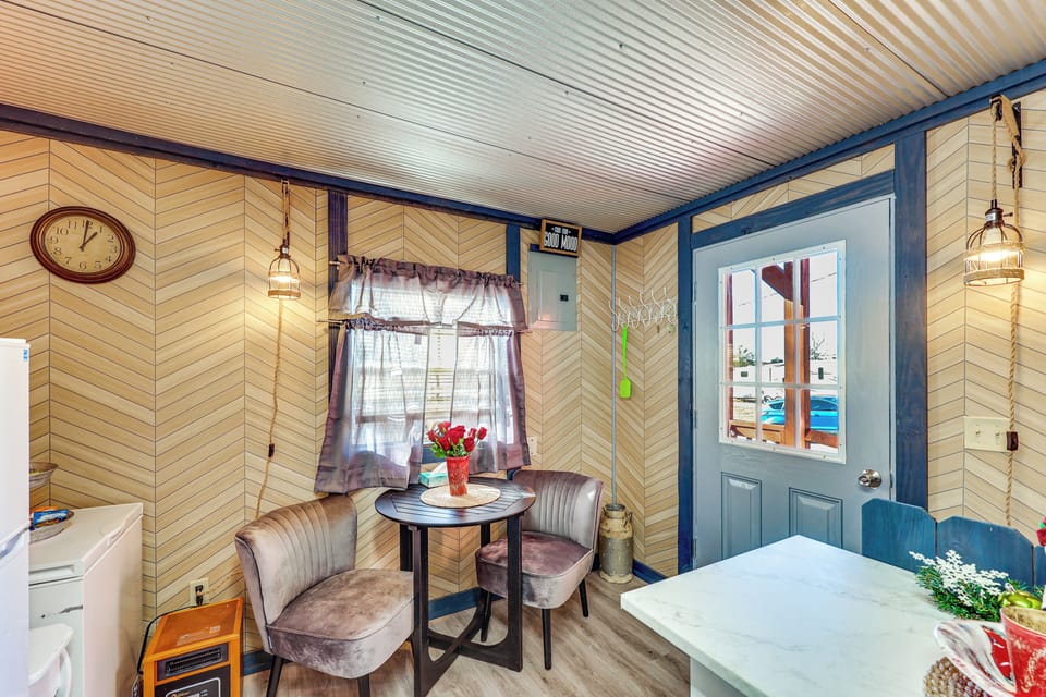 House (1 Bedroom) | Interior