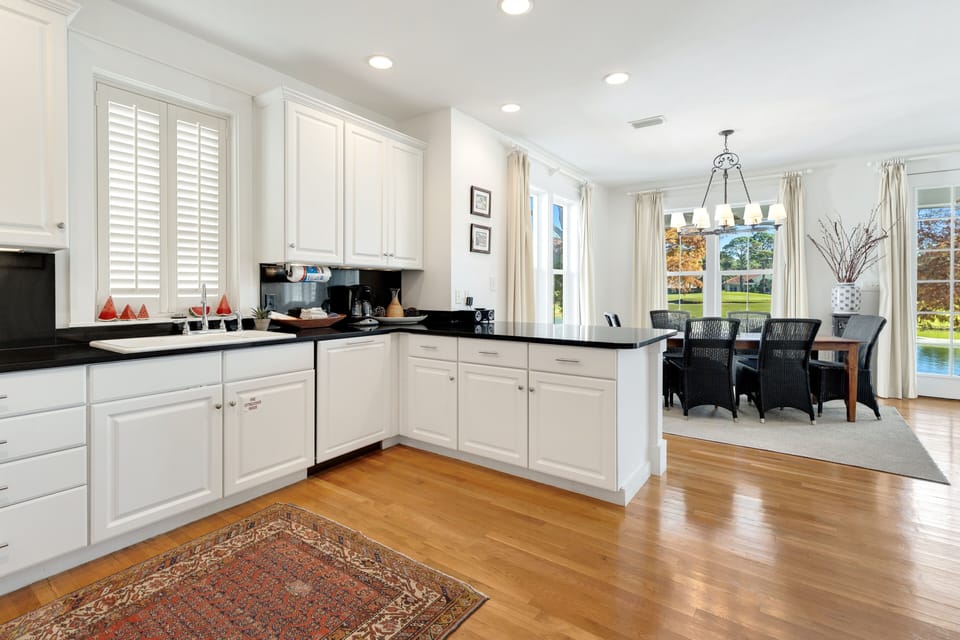 House, 3 Bedrooms | Private kitchen | Coffee/tea maker, fridge, toaster