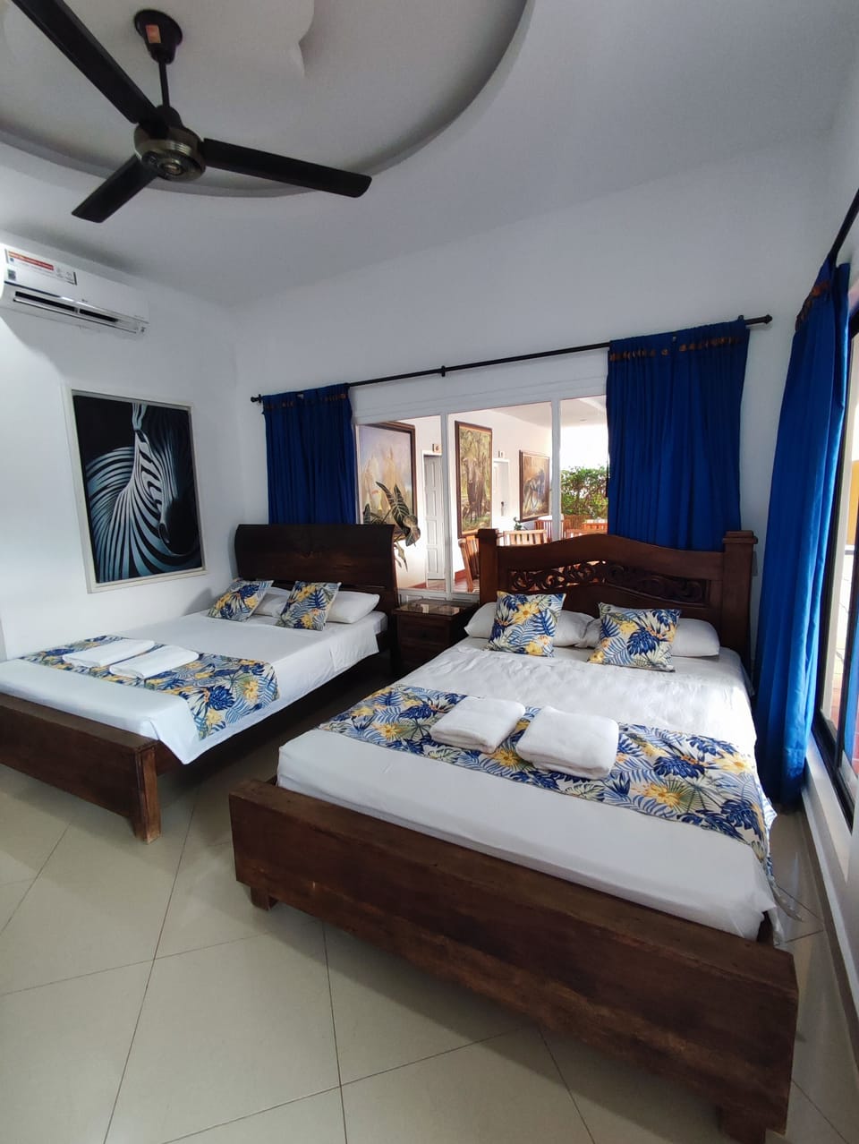 Premium bedding, minibar, in-room safe, free WiFi