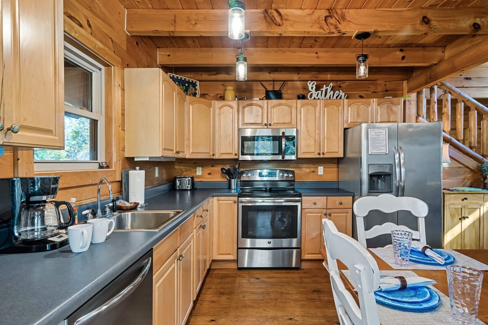 Studio (3 Bedrooms) | Property amenity