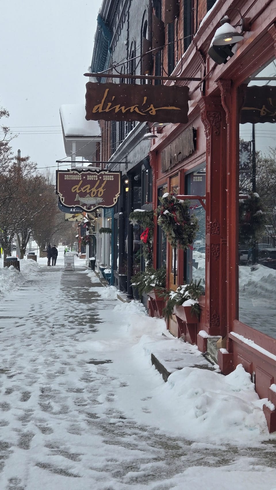 Ellicottville village 