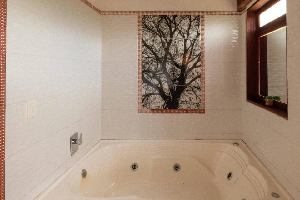 Superior Double Room, Balcony, Mountain View | Bathroom
