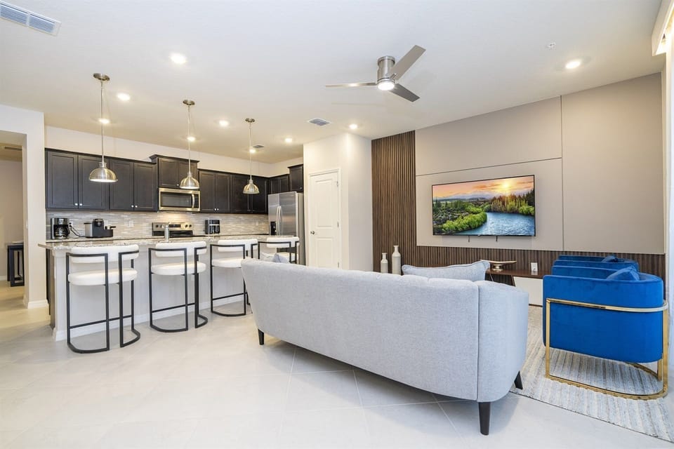 Communal lounge / TV room,Living Room