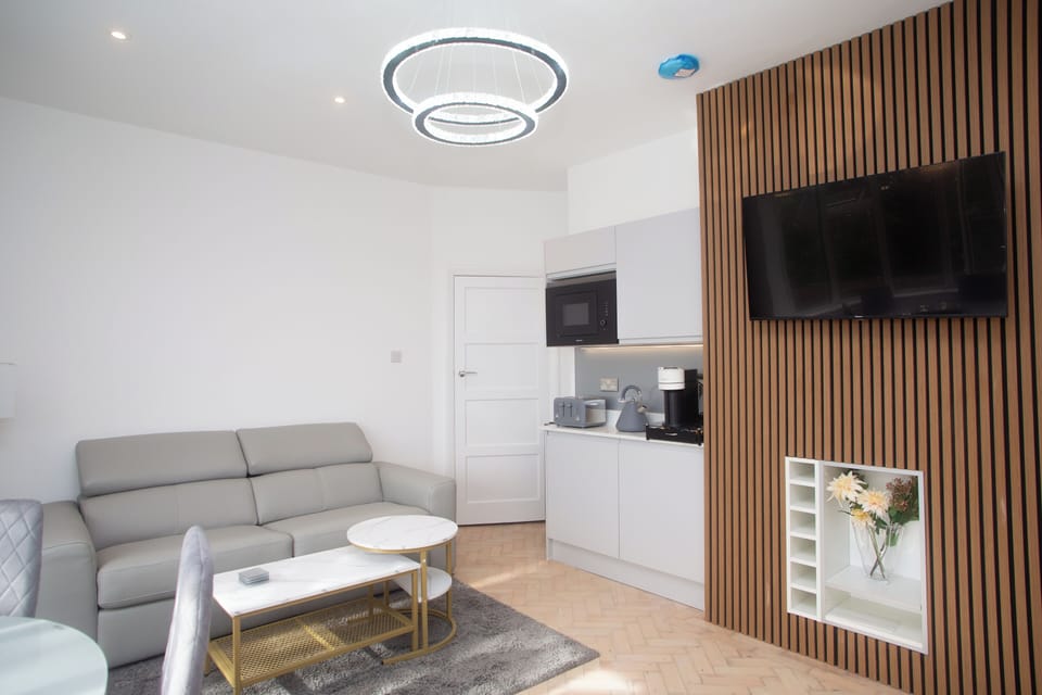 Open plan kitchen/ Living room