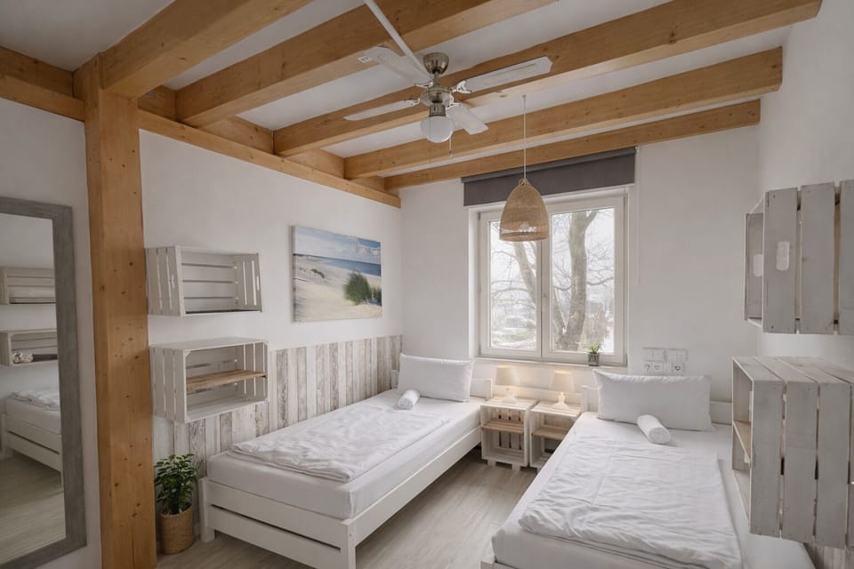 Basic Double Room | Desk, laptop workspace, free WiFi