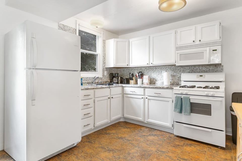 The "Darling Duplex" north unit has a fully stocked kitchen!