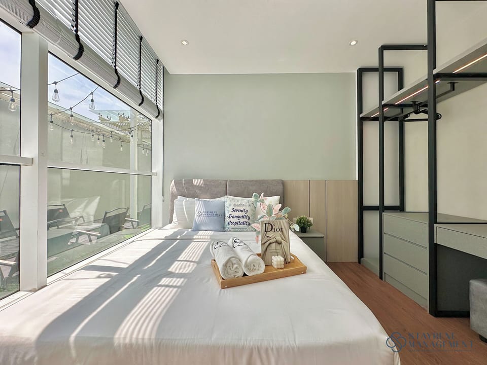 Deluxe Apartment, 3 Bedrooms, Balcony, City View | Blackout drapes, iron/ironing board, free WiFi