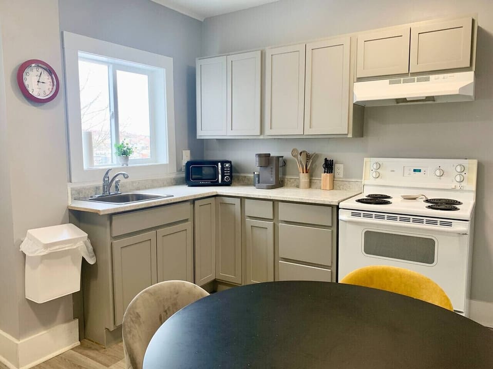 Fully equipped kitchen