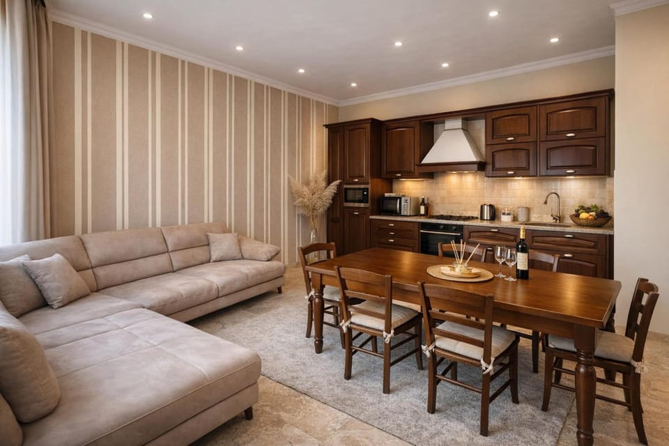 Family Apartment, 2 Bedrooms, 2 Bathrooms, Sea Facing (Duplex Le Onde - Center & Parking) | Living room | Smart TV