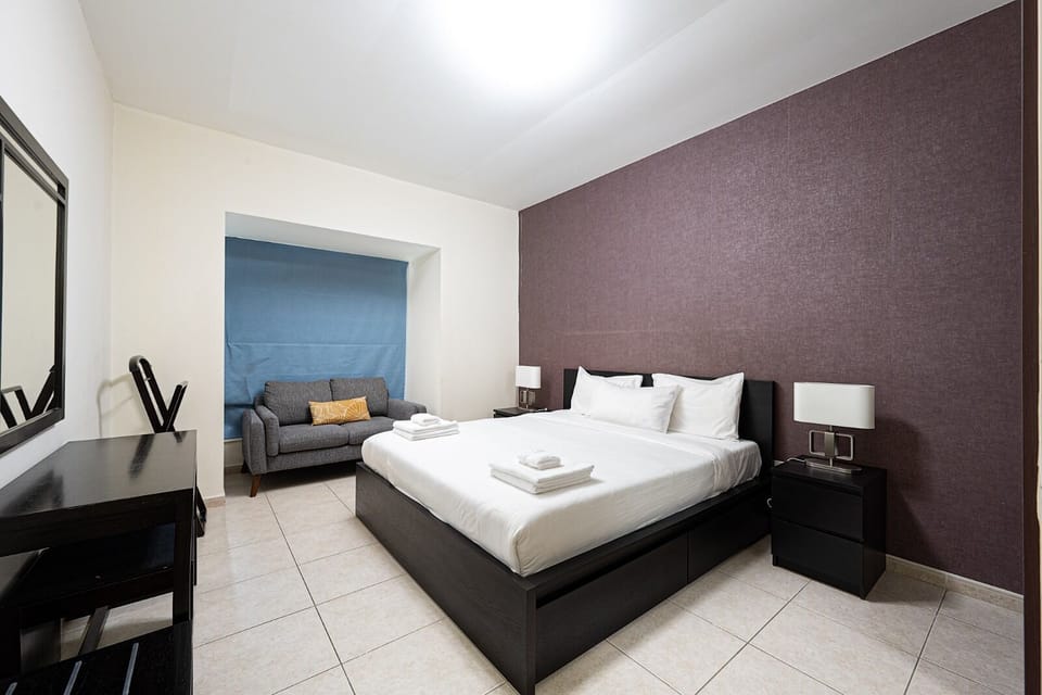 Luxury Apartment, Marina View | Blackout drapes, free WiFi