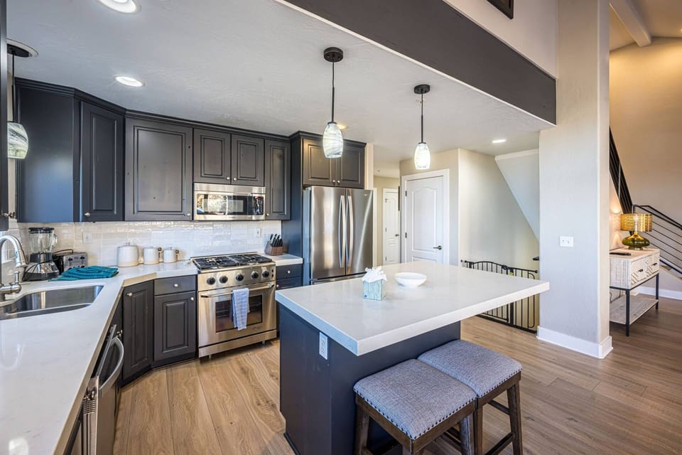 Premium kitchen package featuring Sub-Zero and Wolf appliances. (Luxury Brand SEO)