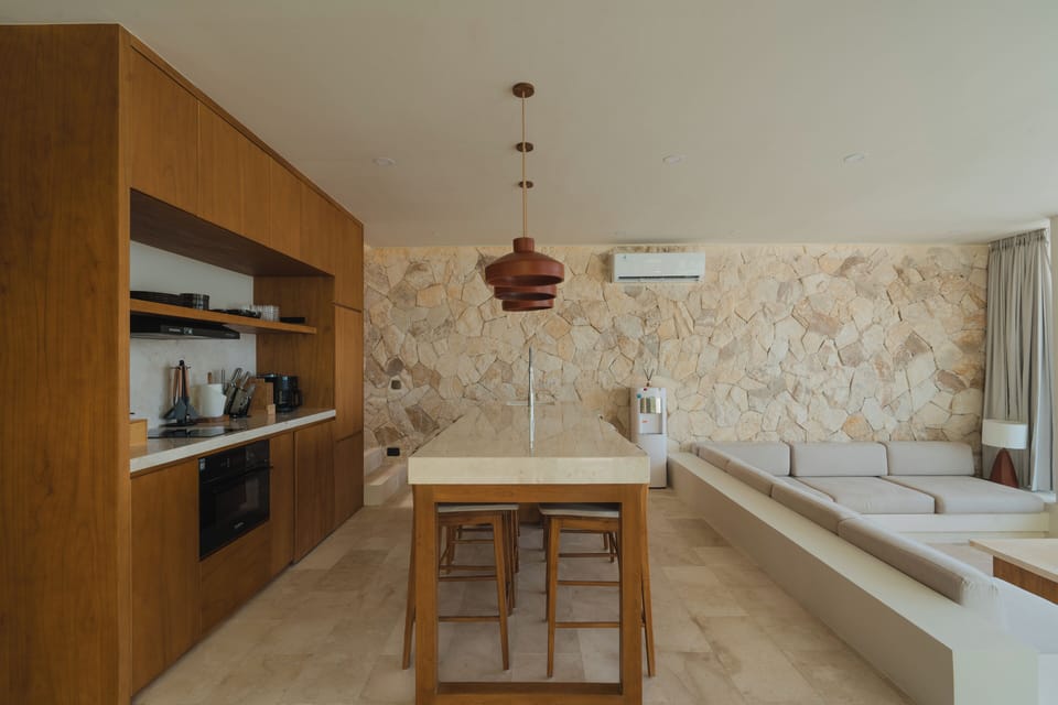 Deluxe Villa, 3 Bedrooms, Private Pool, Pool View | Dining room