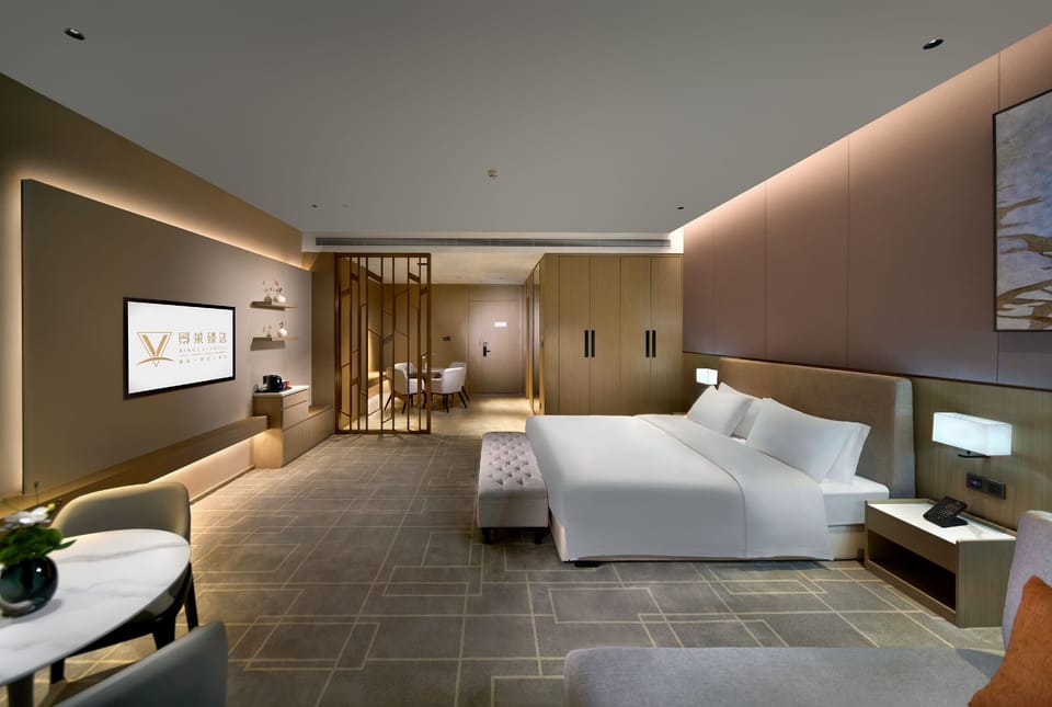 Executive Room | Down comforters, WiFi (free)