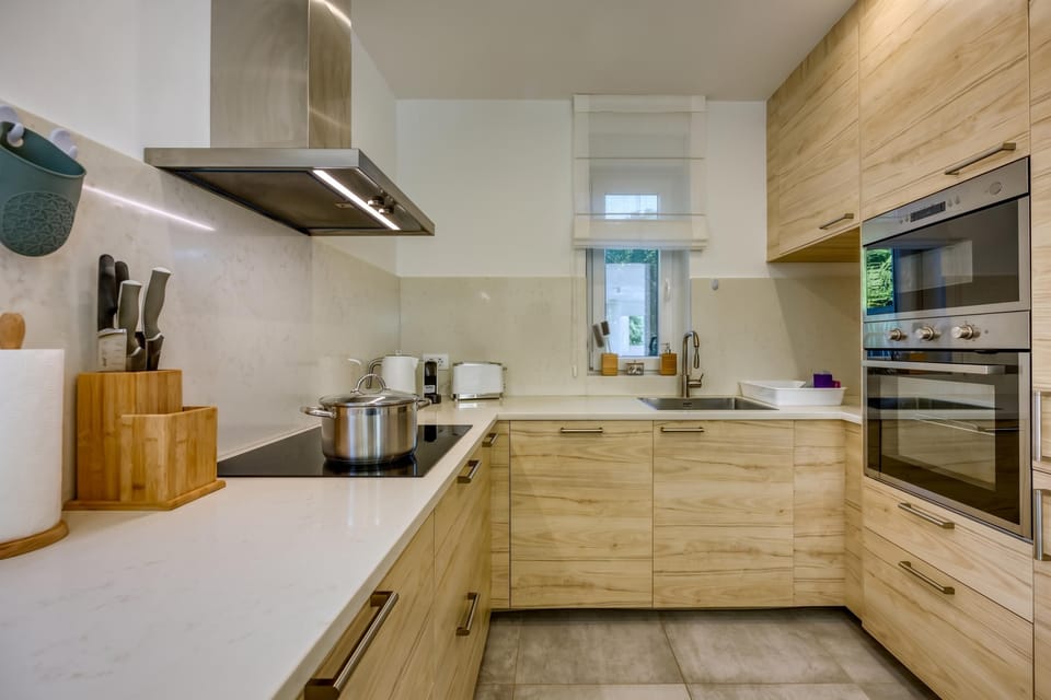 Family Villa, 3 Bedrooms, Balcony (Pool Villa Ora in Nature) | Private kitchen
