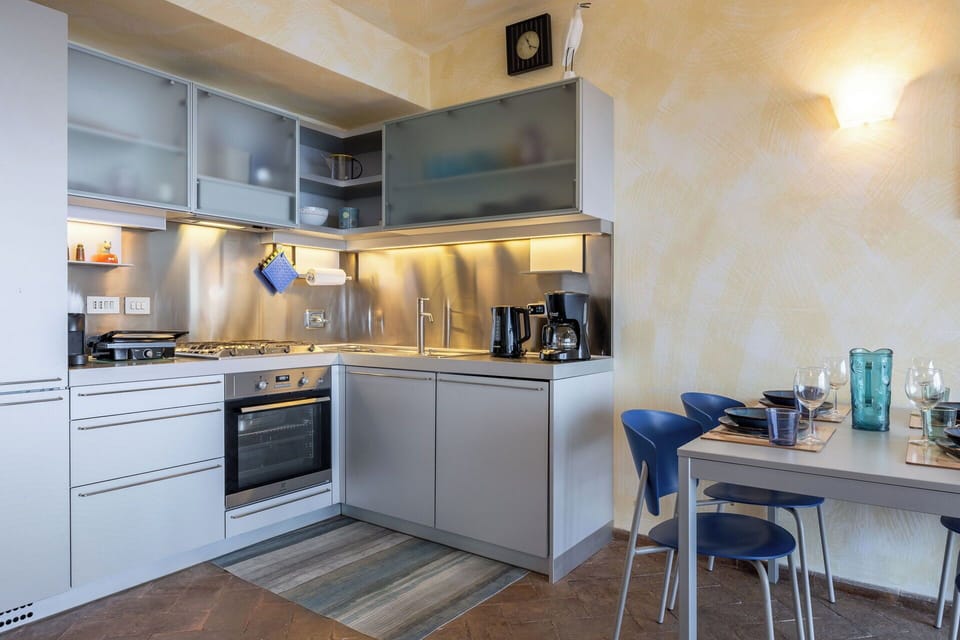 Autumn, Kitchen, Spring, Summer