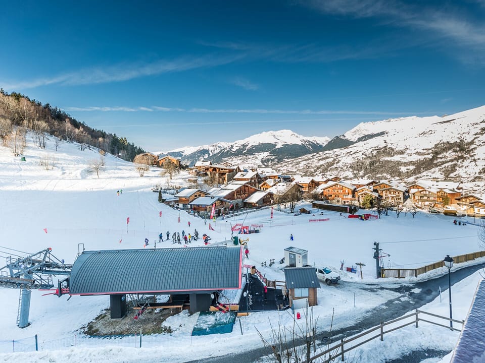 Snow and ski sports