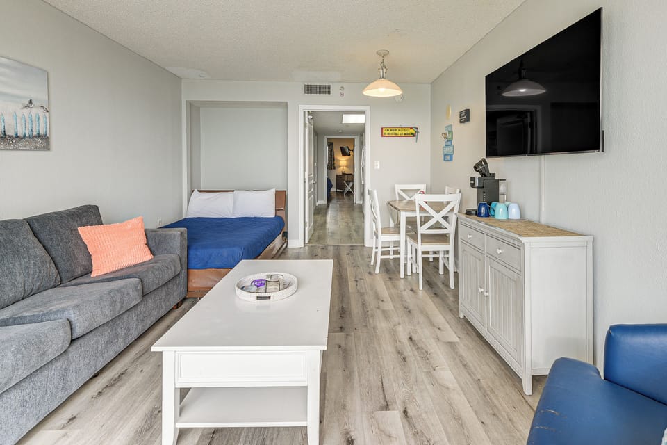 Apartment (1 Bedroom) | Interior