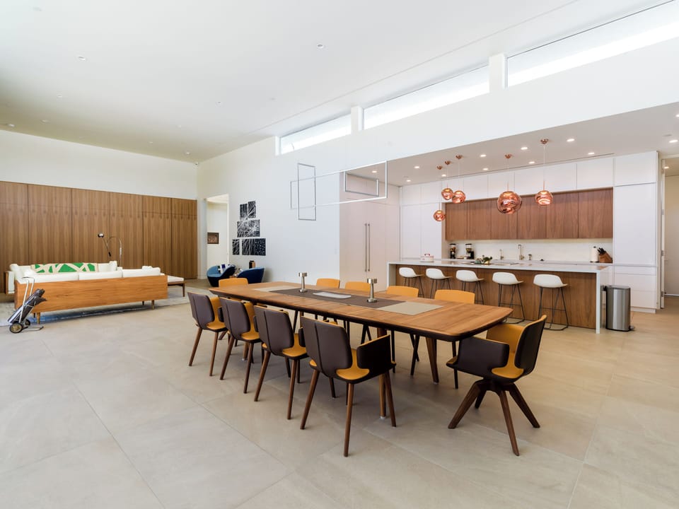 Dining / Kitchen Area