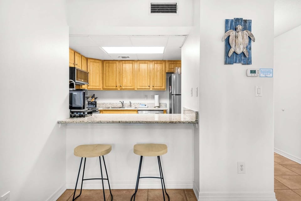 Kitchen bar seating