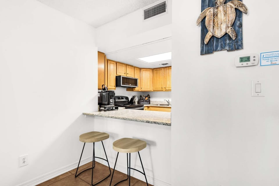 Seating for two at the eat-in kitchen bar